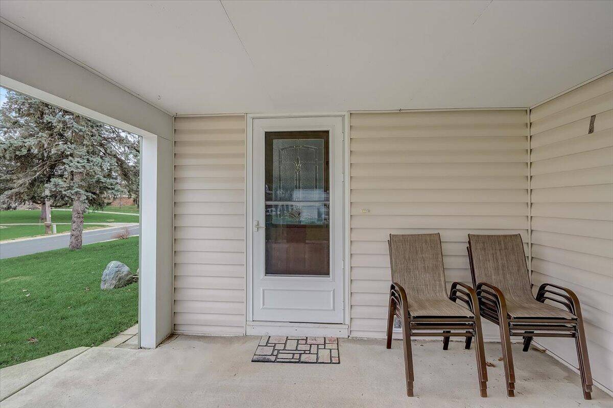 Watertown, WI 53094,308 S Concord Ave