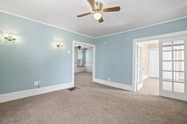 Fort Atkinson, WI 53538,415 N Main Street