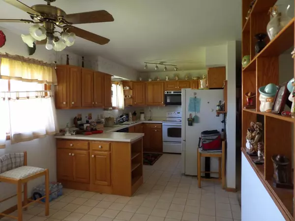 Mayville, WI 53050,920 Mayer Ln