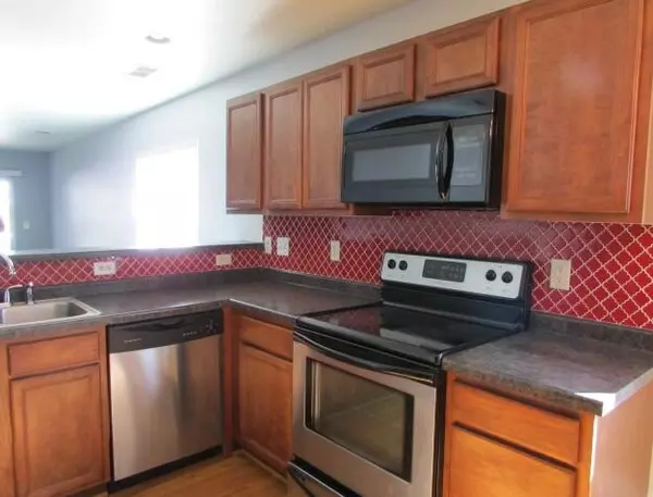 Fort Atkinson, WI 53538,619 Reena AVE #6