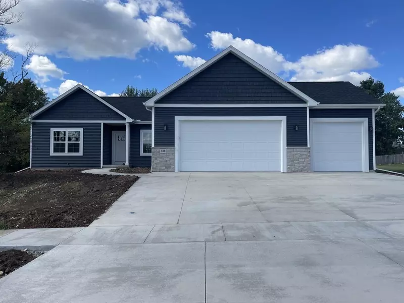 108 River Court, Theresa, WI 53091