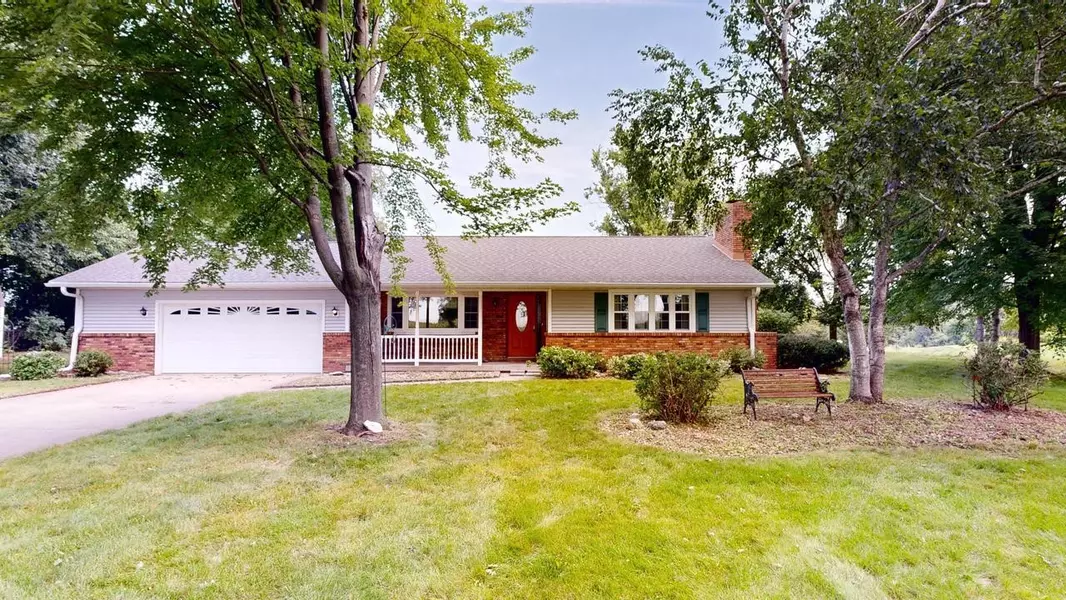 W4898 Shaner Lane, Fort Atkinson, WI 53538