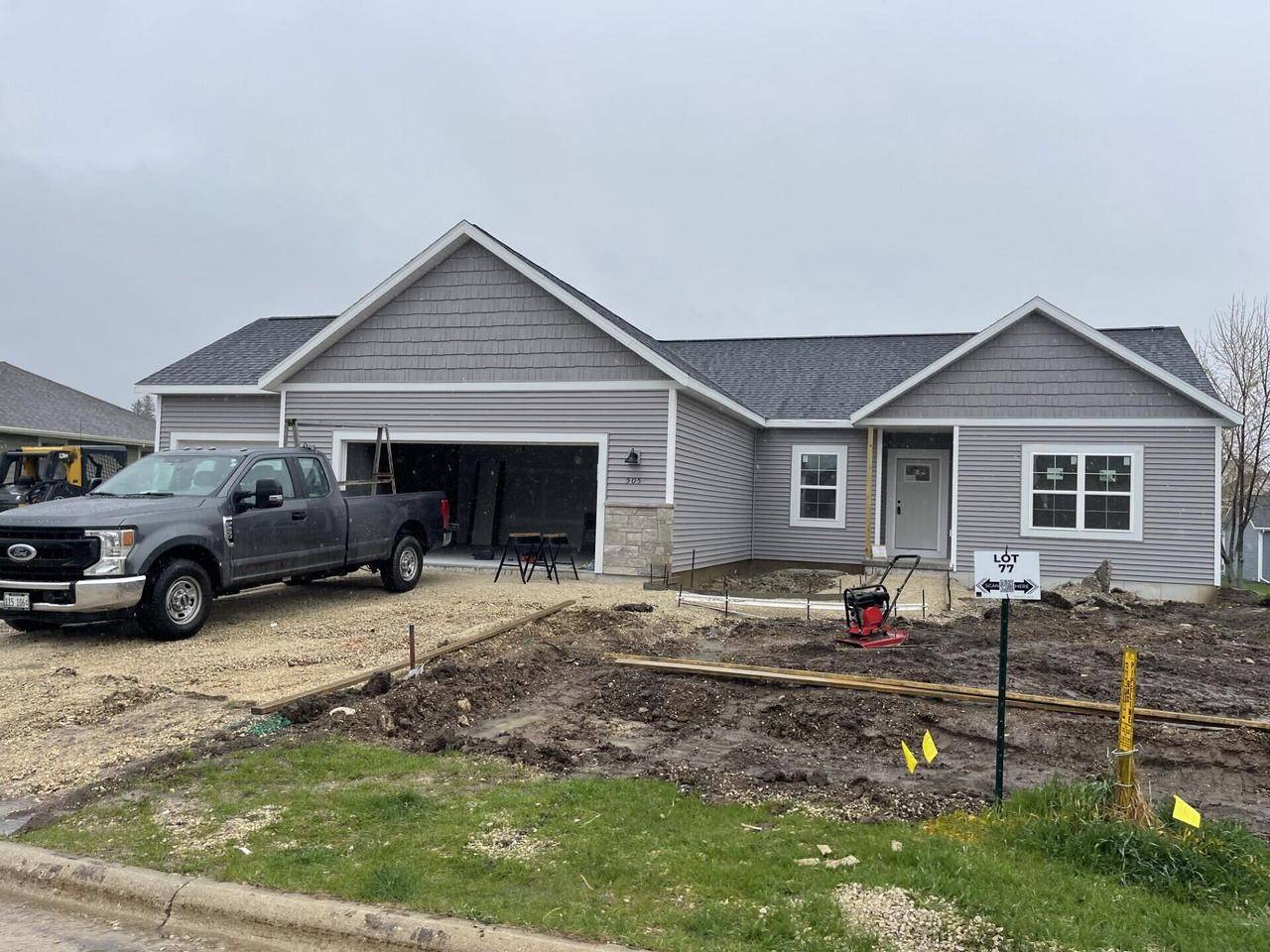 505 Sycamore Place,  Theresa,  WI 53091