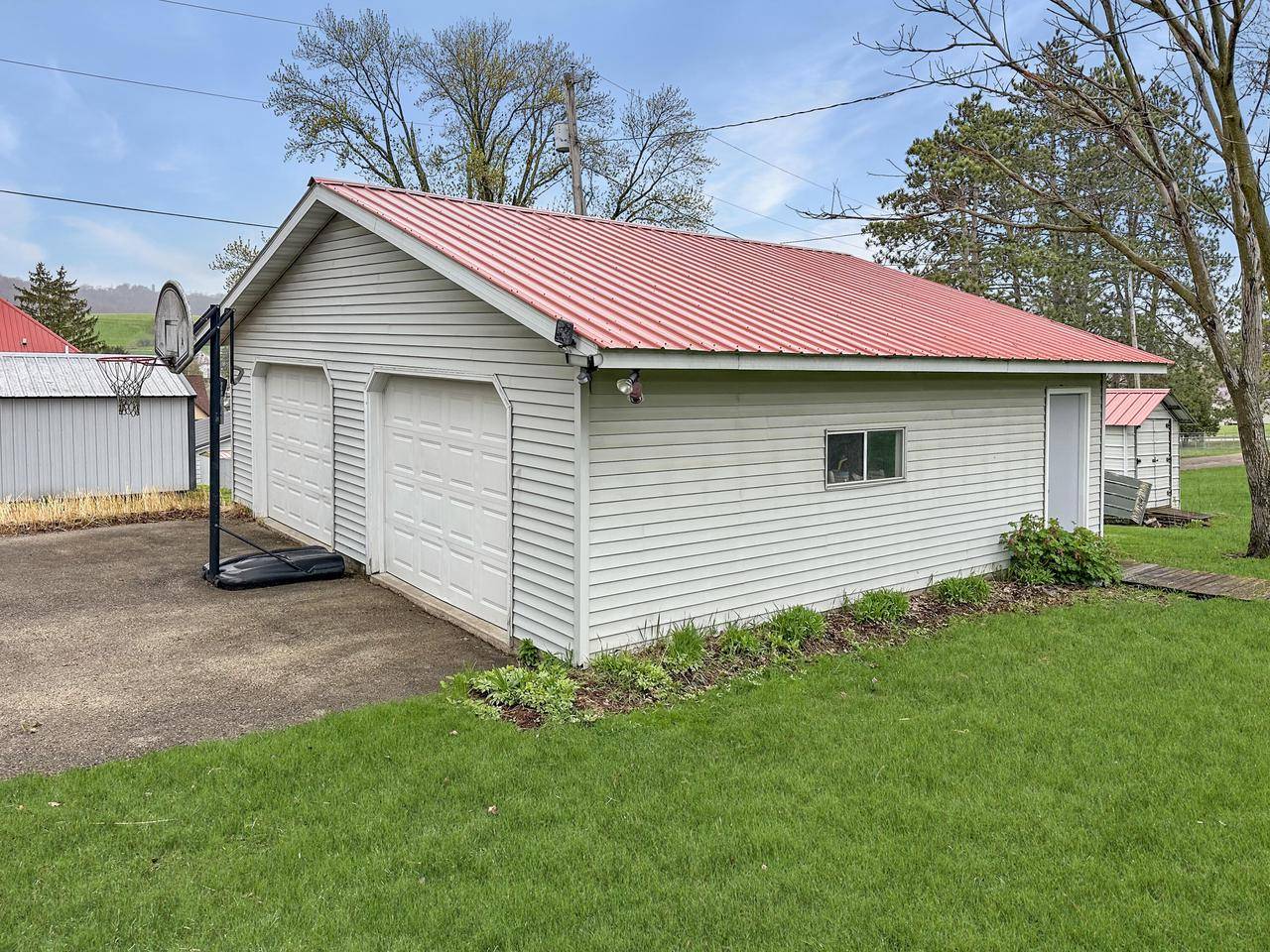Wilton, WI 54670,605 East Street