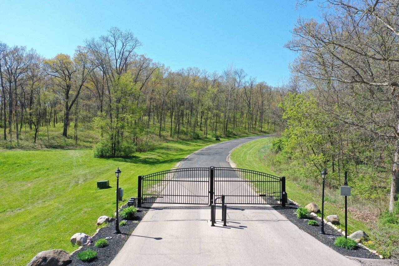 Lt6 KENNY Lane, Delavan, WI 53115