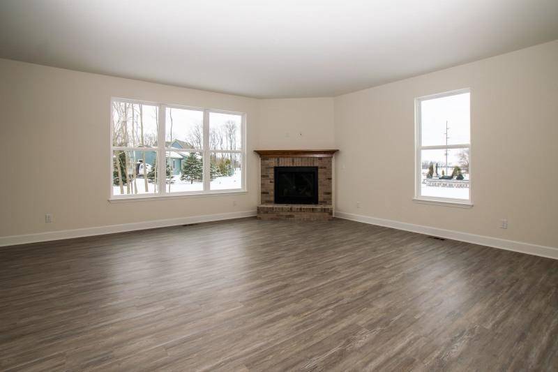 Williams Bay, WI 53191,412 Canterbury Court #Lt15