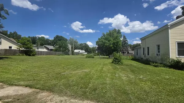 Delavan, WI 53115,407 S MAIN Street