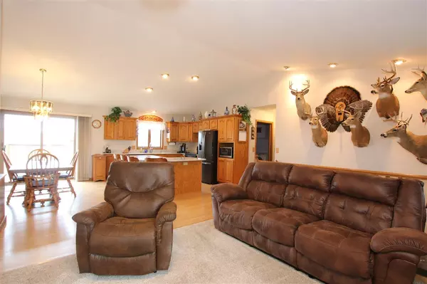 Waupun, WI 53963,424 W HAWTHORNE Drive