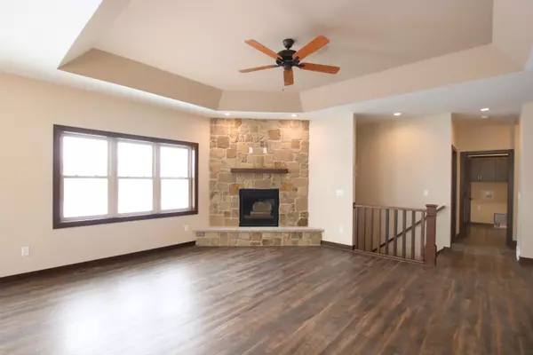 Brownsville, WI 53006,931 DUKE Street