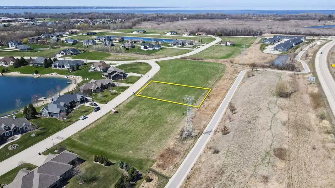 1222 SPRING LAKE Drive, Fond Du Lac, WI 54935