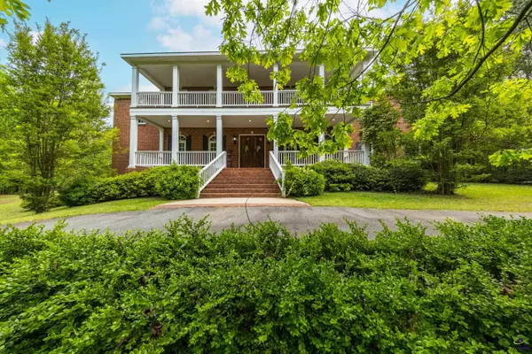 198 Jennings Drive, Macon, GA 31210