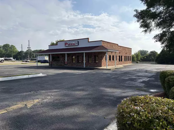 Eastman, GA 31023,1027 College Street
