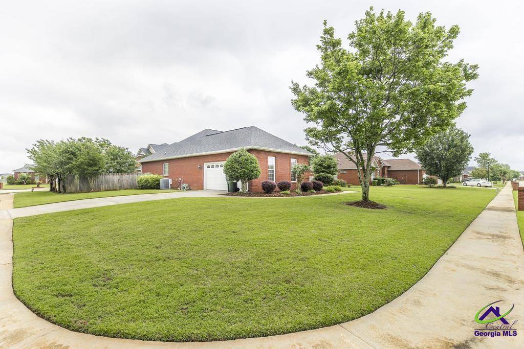 Warner Robins, GA 31088,201 Loudon Hill Drive