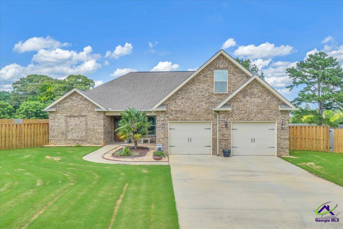 81 Rowland Circle, Byron, GA 31008-0000