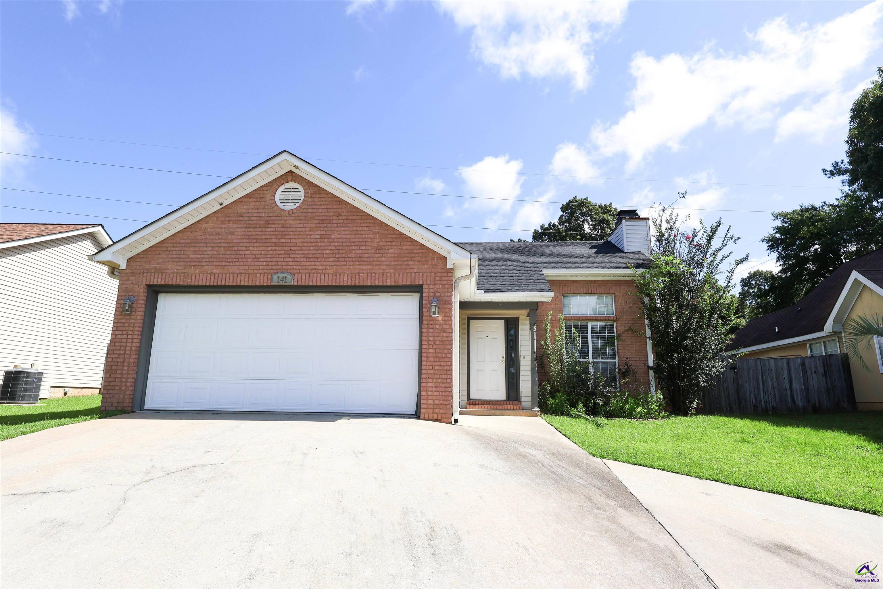 141 Carriage Hill Drive, Warner Robins, GA 31088