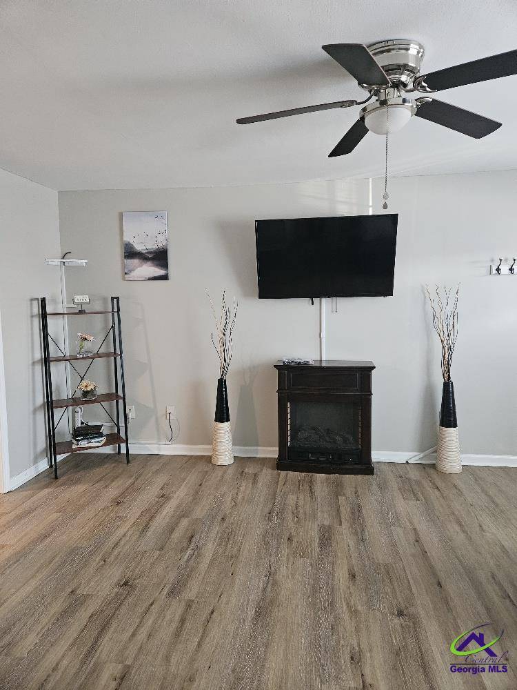 Warner Robins, GA 31088,230 Katelyn cir