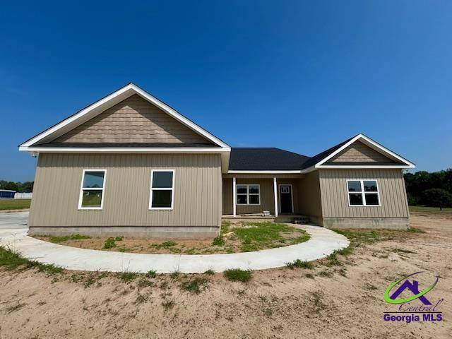 522 CLEARWATER Circles, Dublin, GA 31021