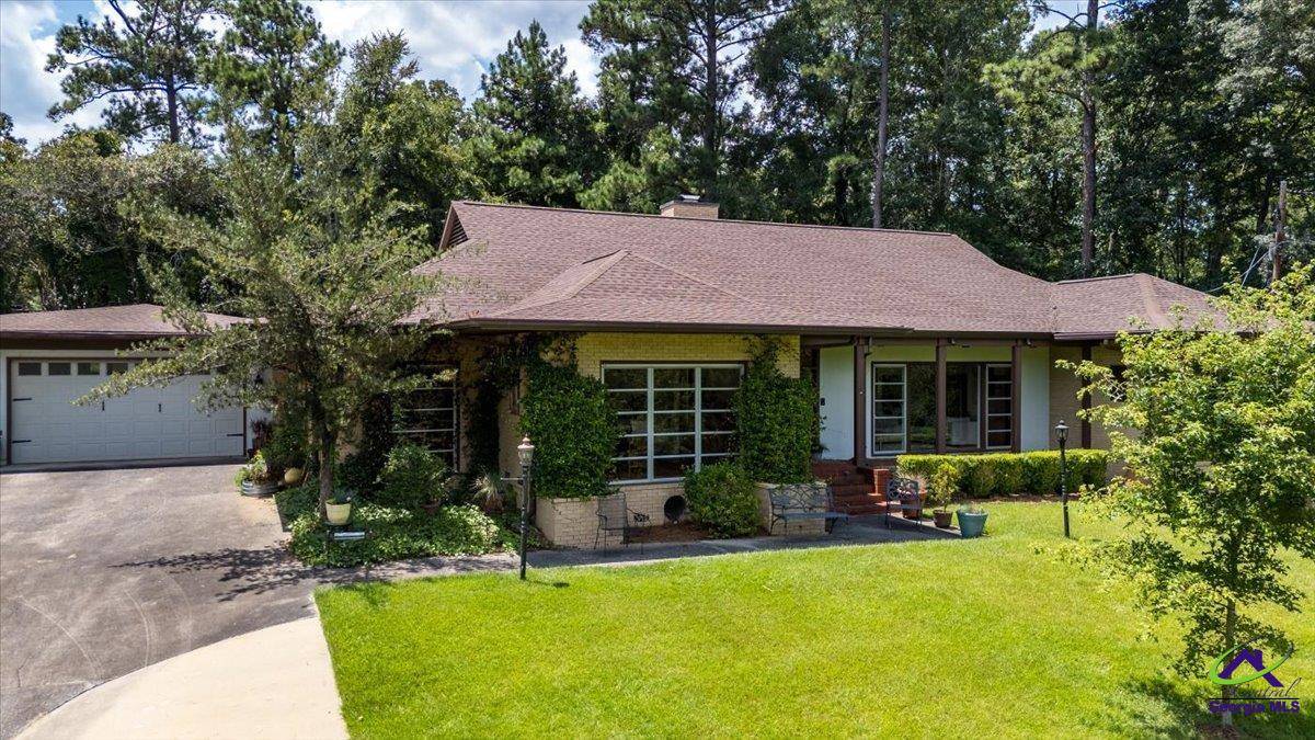 748 Captain Kell Drive, Macon, GA 31204