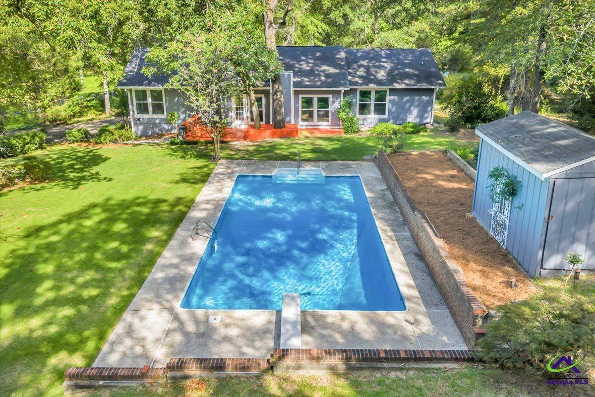 Byron, GA 31008-6833,909 Cochran Dr