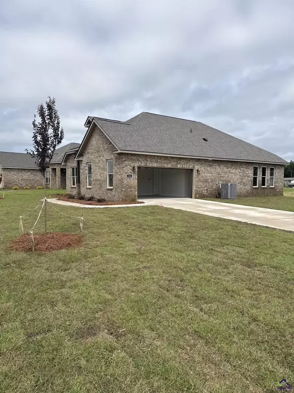 Kathleen, GA 31047,104 Hunt's Landing Drive