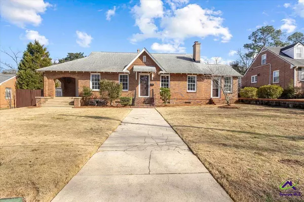 125 Stonewall Place, Macon, GA 31204