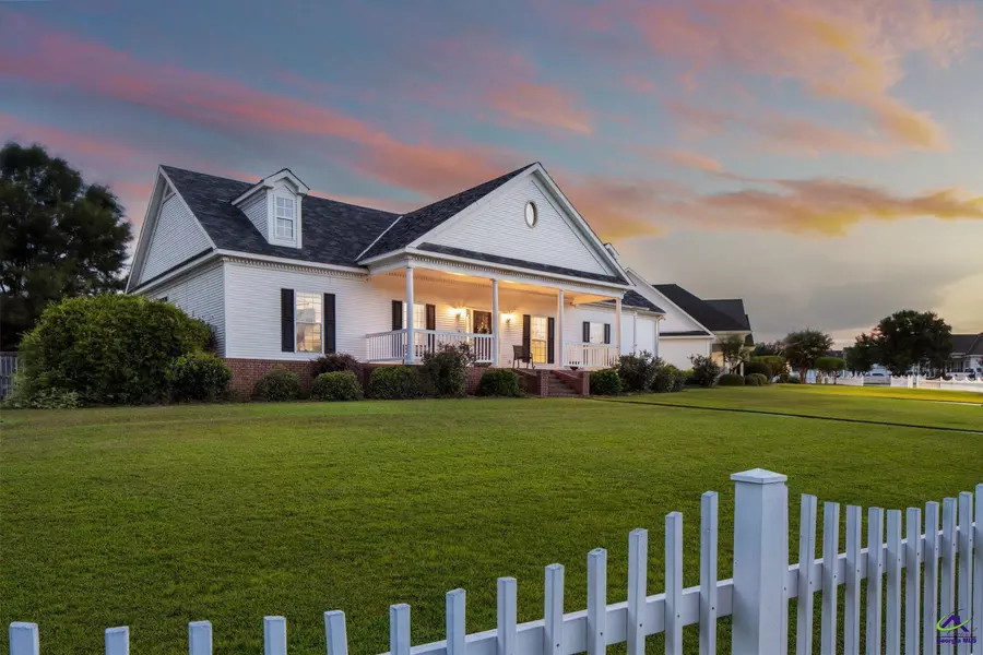 210 Silk Tree Trace, Kathleen, GA 31047