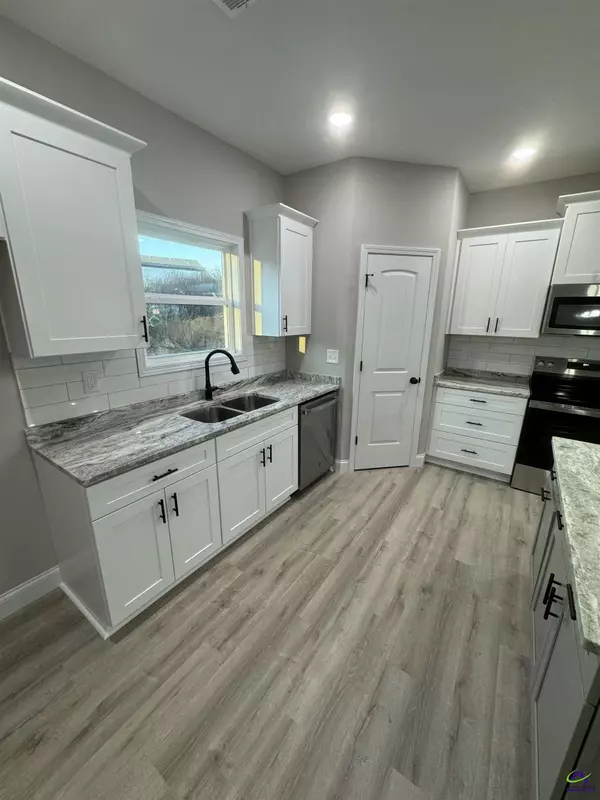 Byron, GA 31008,238 Beau Claire Circle