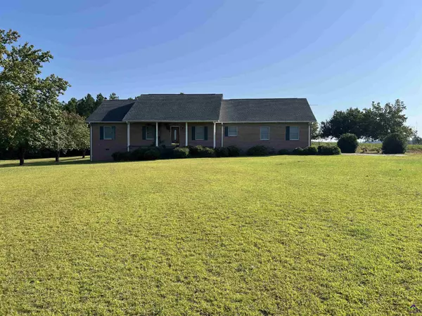 762 Nicholson Carr Road, Chester, GA 31012