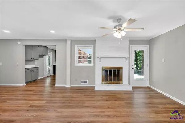 Forsyth, GA 31029,69 Oakridge Drive