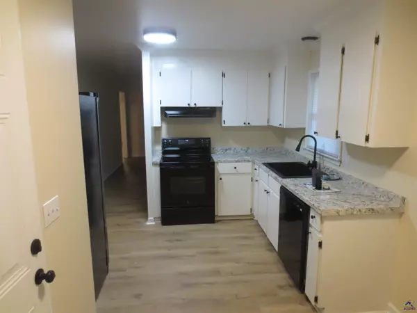 Warner Robins, GA 31088-5030,141 Wall Street