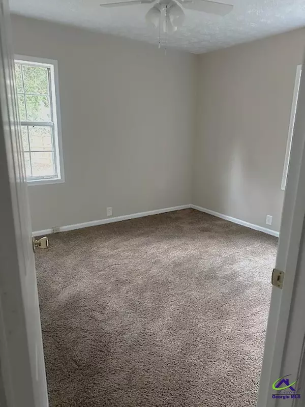Warner Robins, GA 31093,102 Camellia Circle