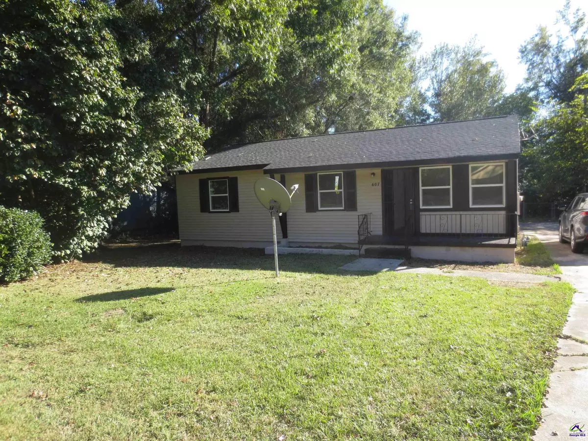 Fort Valley, GA 31030-3873,607 Courtland Avenue