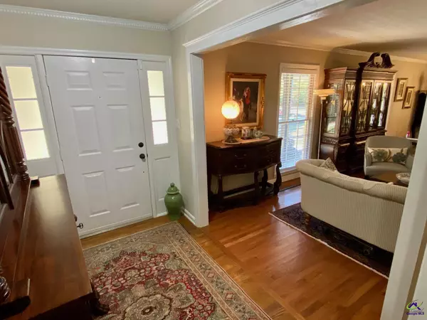 Hawkinsville, GA 31036,14 Browncroft Street