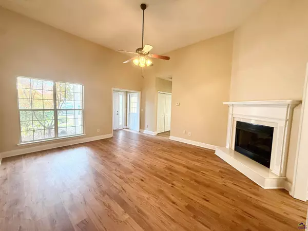 Byron, GA 31008,200 Vining Way