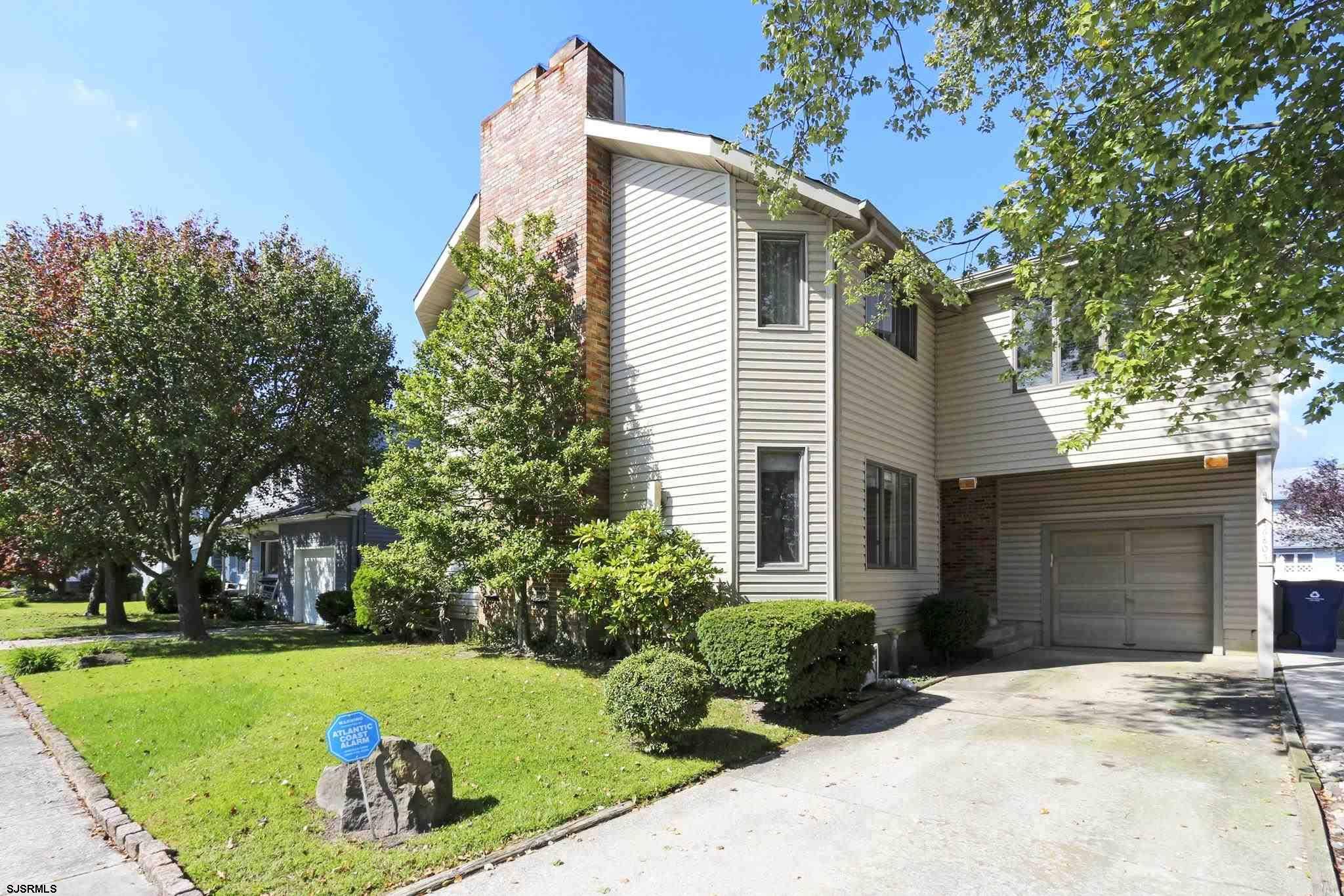 6805 Fulton Ave, Ventnor, NJ 08406-1013