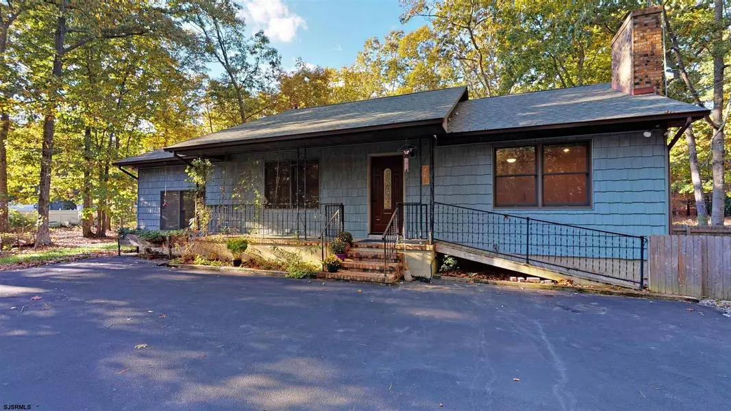 206 Fifth Ave, Estell Manor, NJ 08319