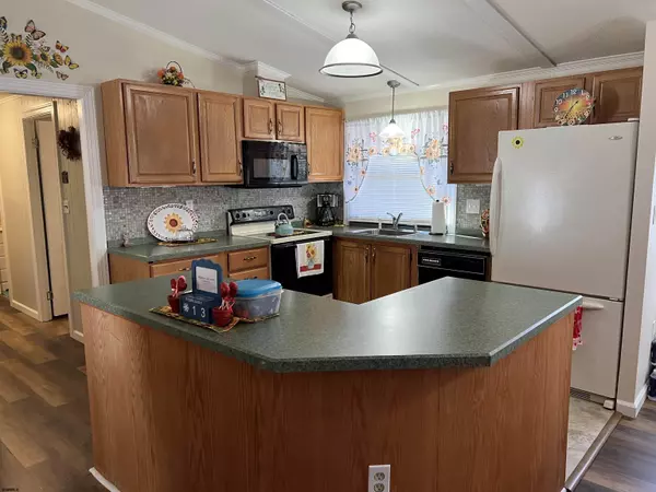 Mullica Township, NJ 08215,9 Fawn Lane