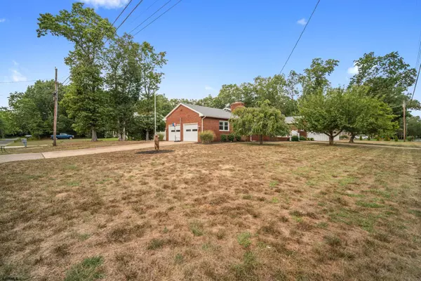 Mays Landing, NJ 08330,1101 Calhoun Ave