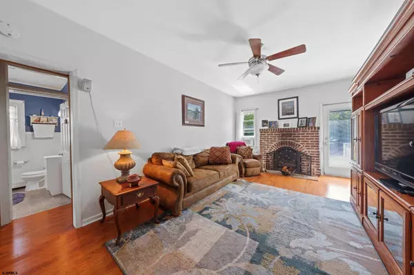 Beesleys Point, NJ 08223,18 E Golden Oak Ln