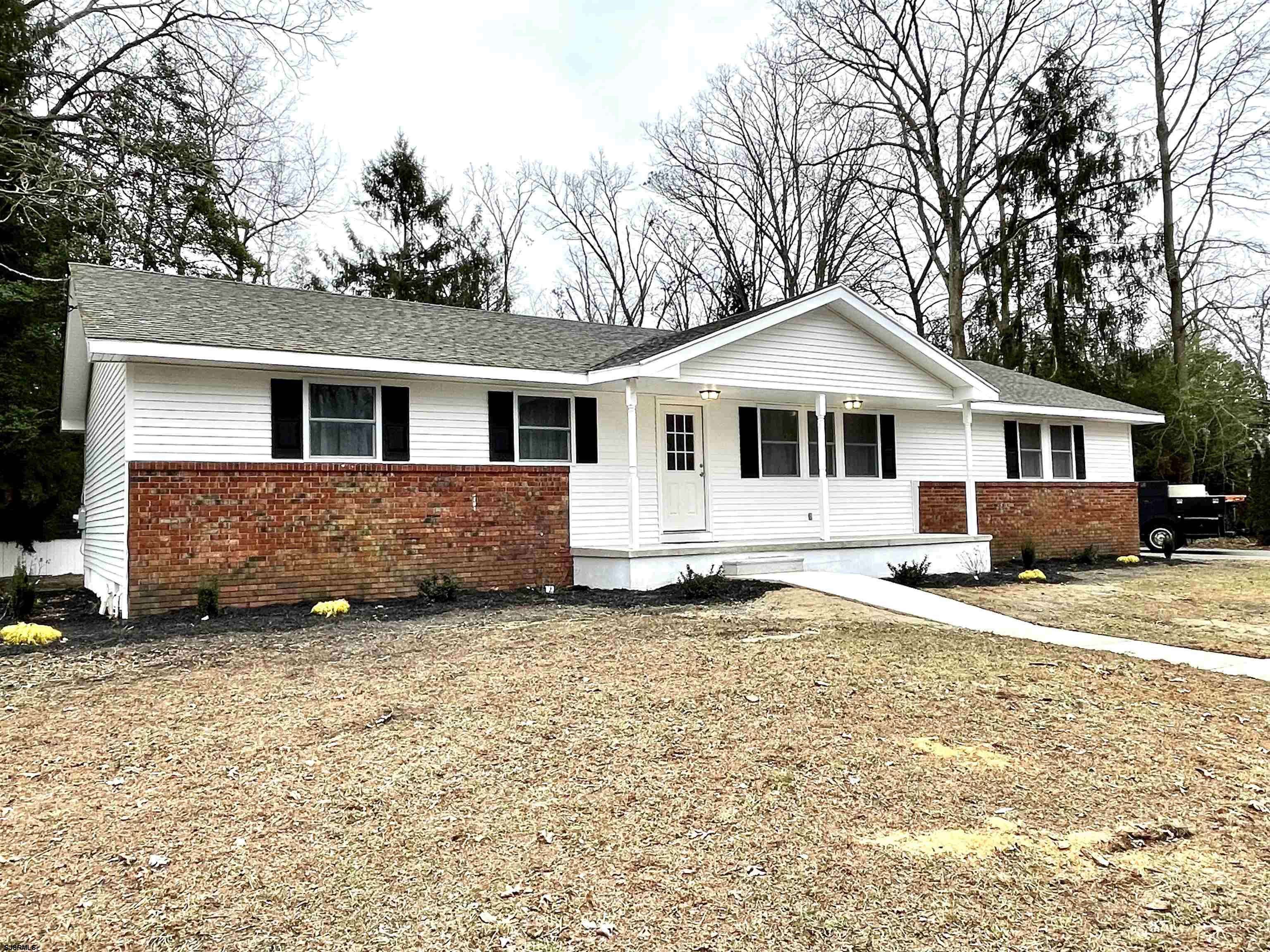 106 Primrose Ln, Richland, NJ 08350