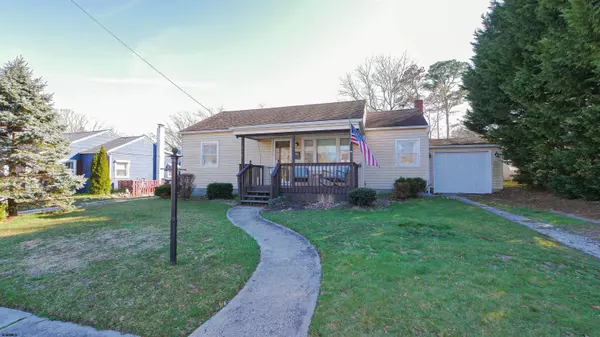 317 Pine Street, Absecon, NJ 08201