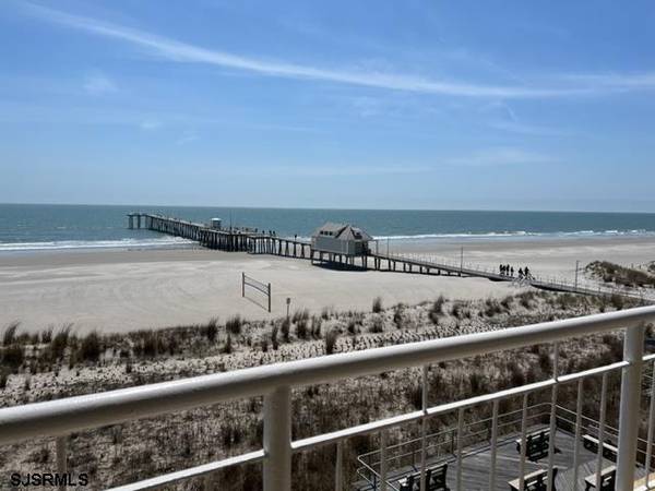 6100 Boardwalk #318, Ventnor, NJ 08406