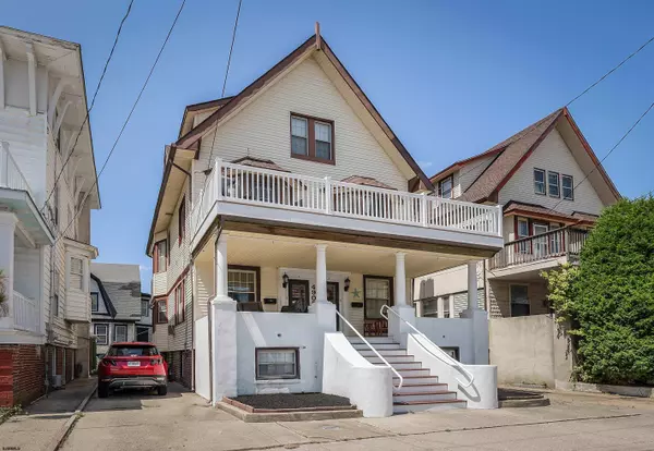 4905 Atlantic Ave #B, Ventnor, NJ 08406