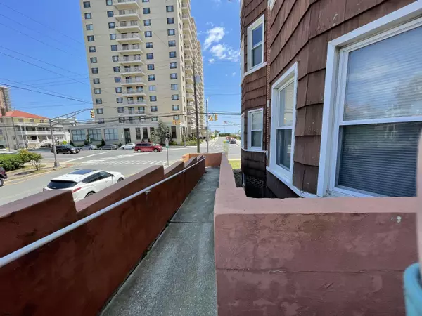 Ventnor, NJ 08406,5003 Atlantic #3D