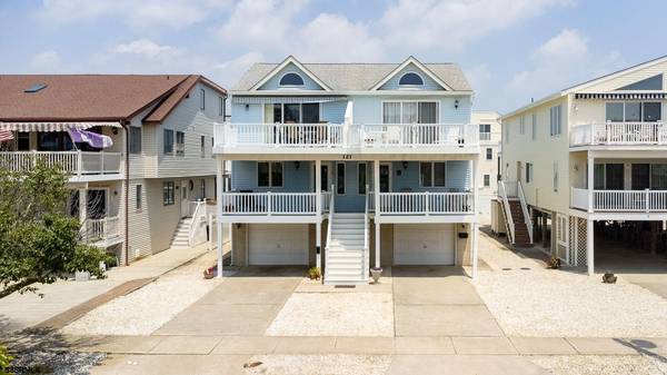 121 67th St #West, Sea Isle City, NJ 08243