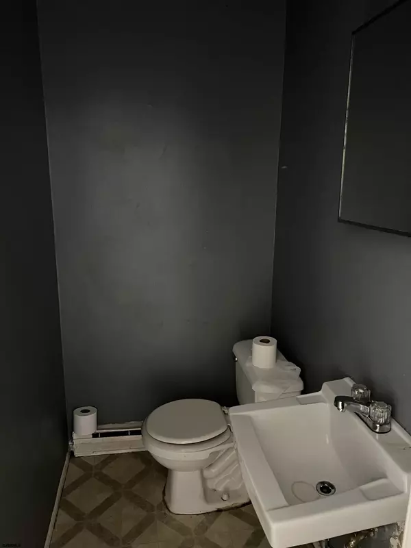 Somers Point, NJ 08234,15 Crestmont