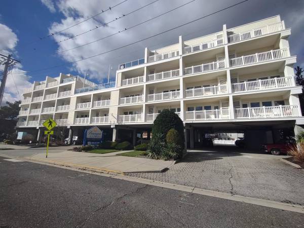 812-20 Ocean #104, Ocean City, NJ 08226