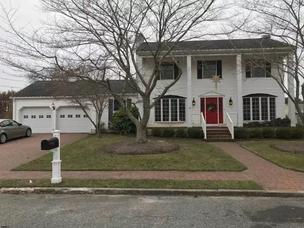 16 Redwish Ave, Beesleys Point, NJ 08223