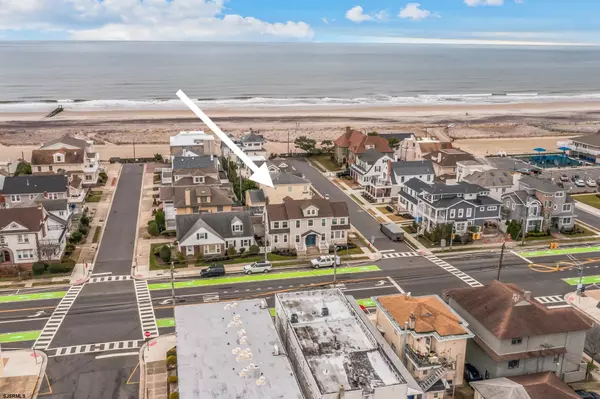 Margate, NJ 08402,8006 Atlantic Ave