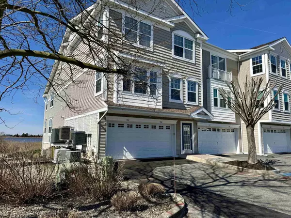 64 Dockside Dr #64, Somers Point, NJ 08244